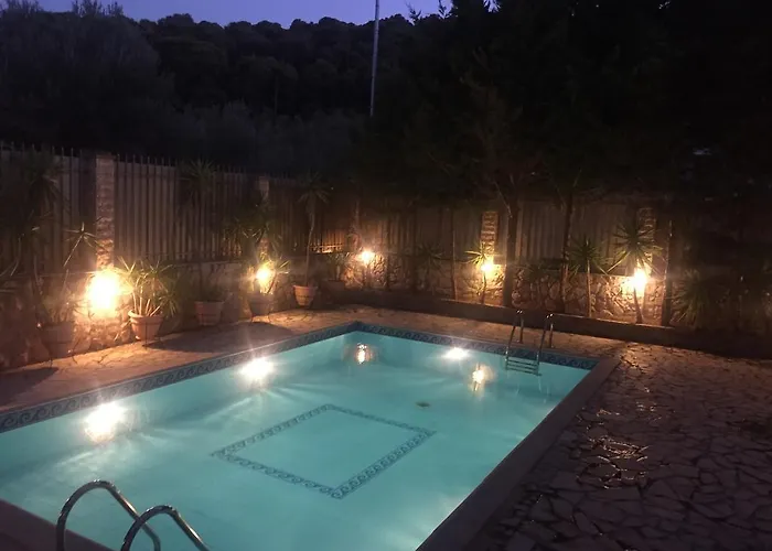 Сasa de vacaciones Saron Corinto