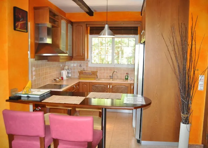 Saron Дом отдыха Corinth